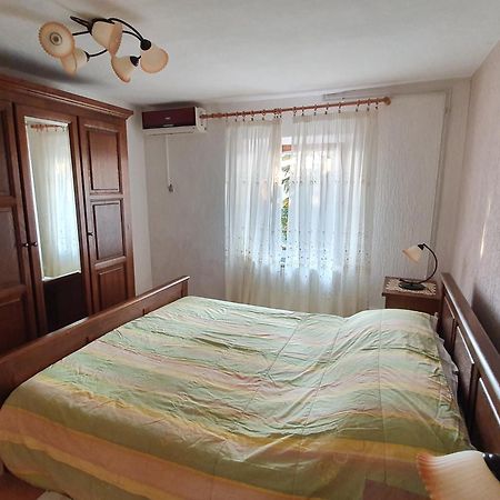 דירות בוזט Casa Prodan מראה חיצוני תמונה
