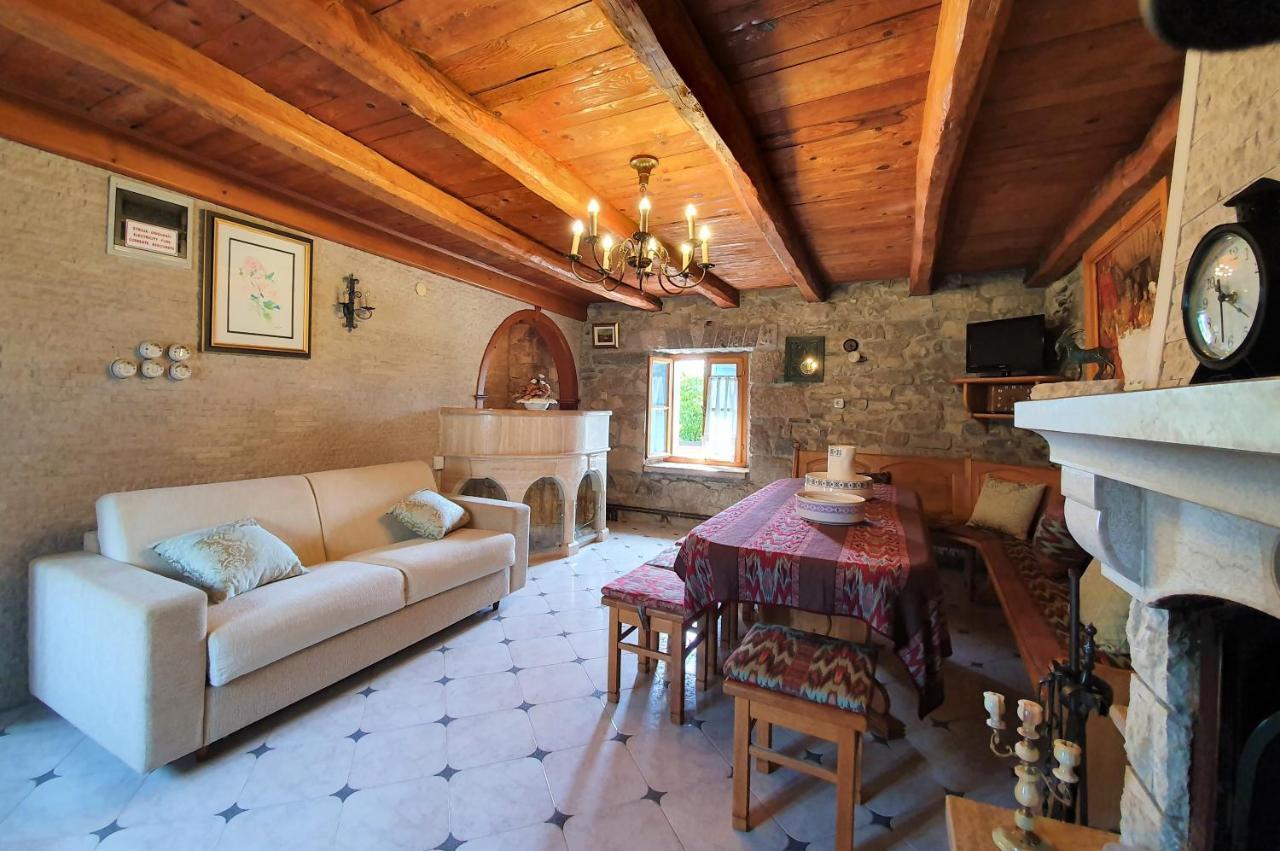 דירות בוזט Casa Prodan מראה חיצוני תמונה